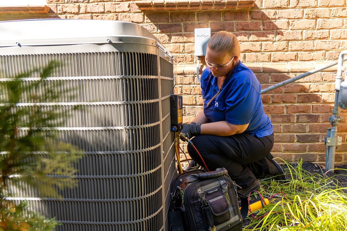 Custom Air Conditioning and Heating Co.